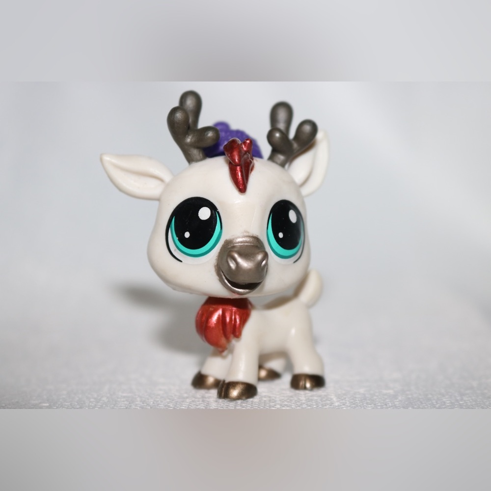 Littlest PetShop Glimmer Pets (Antlers Tuktu #31)